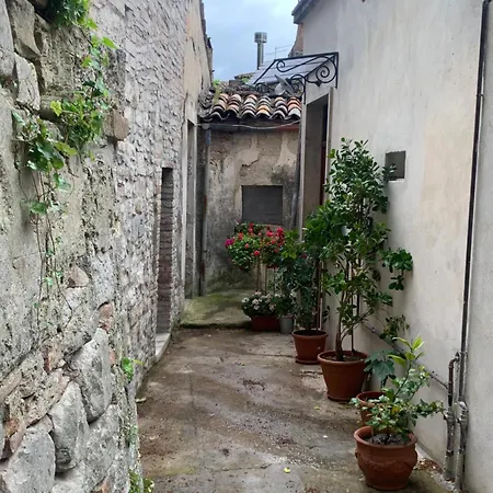 Dimora Scarnabecco * Todi